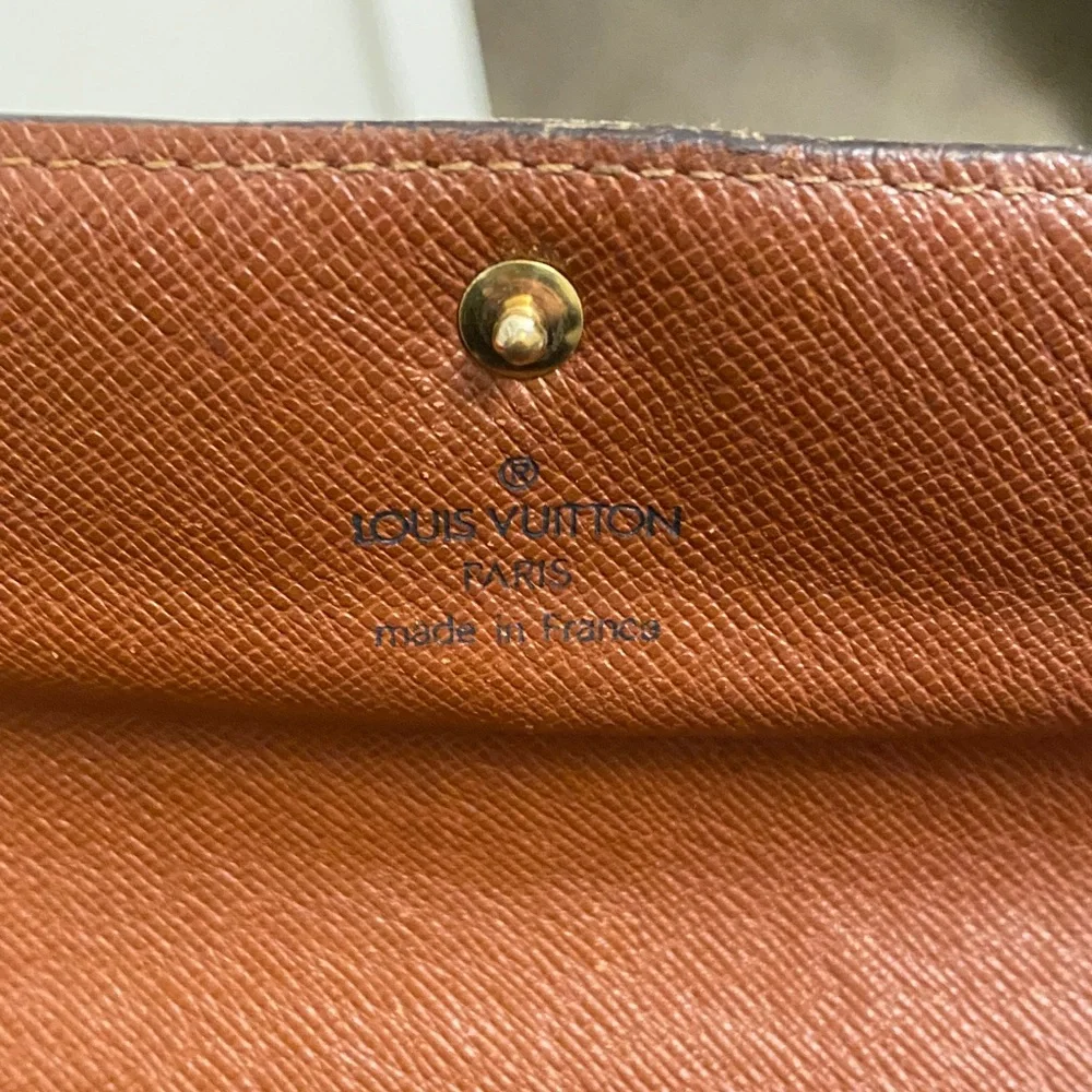 Louis Vuitton Dark Brown Monogram Clutch/Wallet - Picture 4 of 12